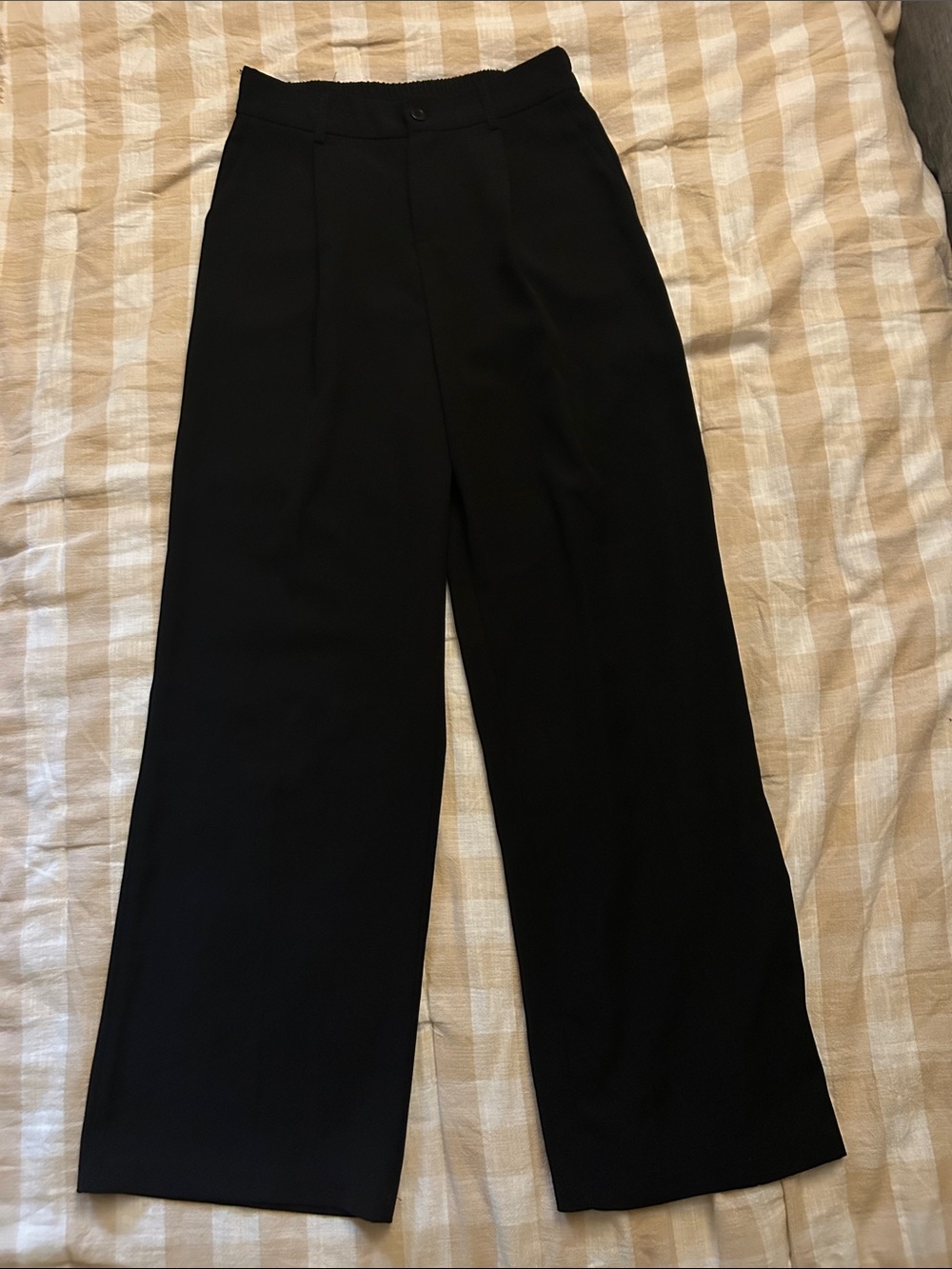 Classic Black Wide-Leg Pants - Women